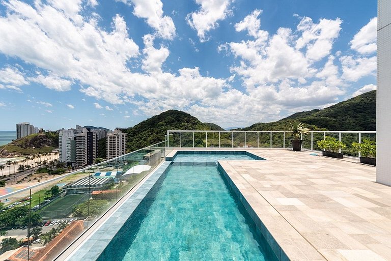 Apto com vista para o mar na praia da Enseada